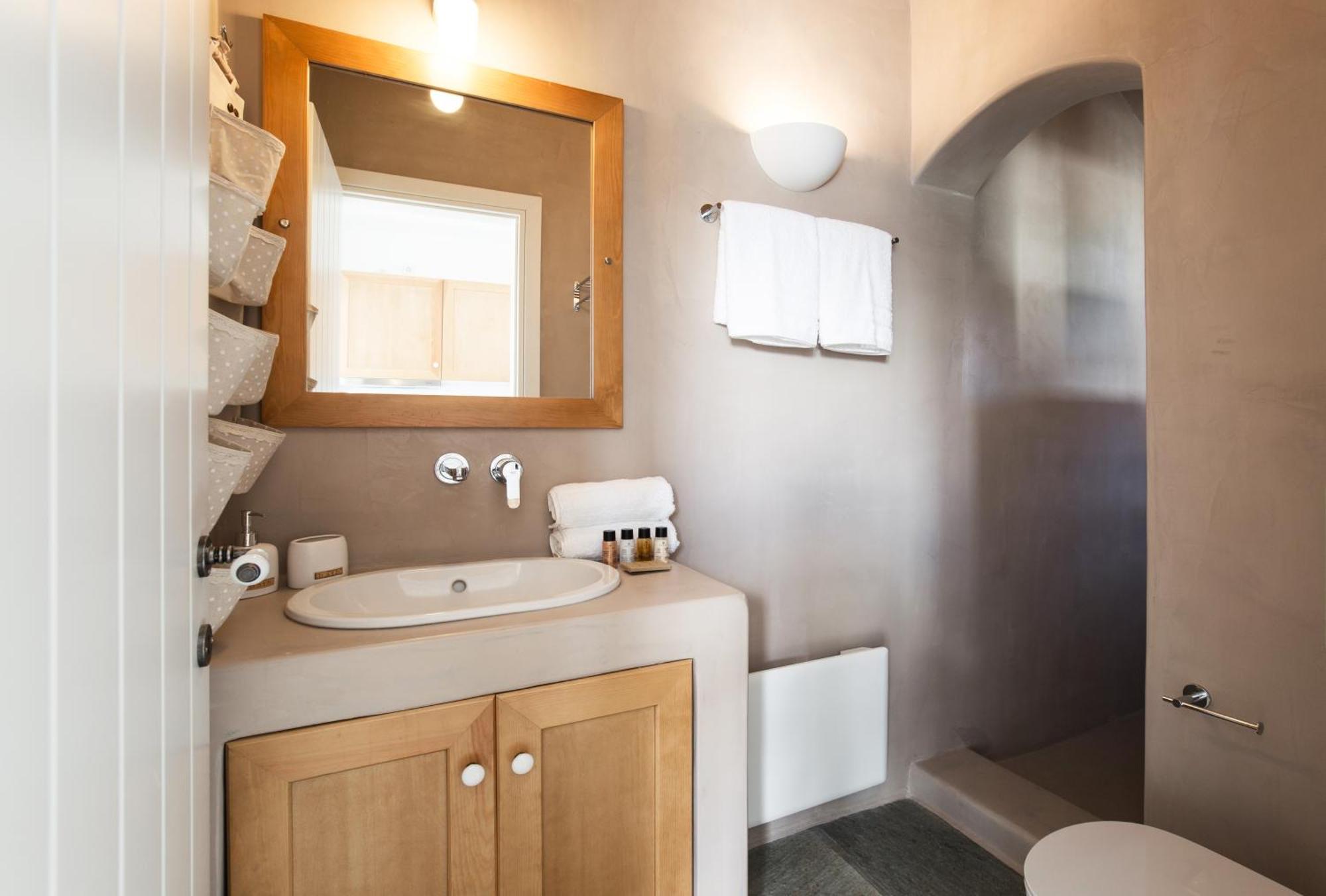 Fos Suites Loutra  Ngoại thất bức ảnh